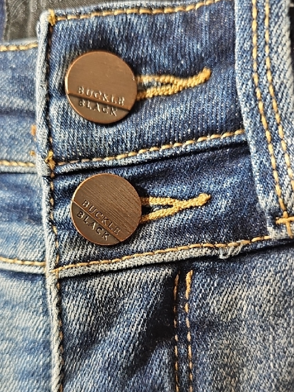 Buckle Black Shape & Smoothing Distressed Blue Denim Jean Shorts - Picture 2 of 5
